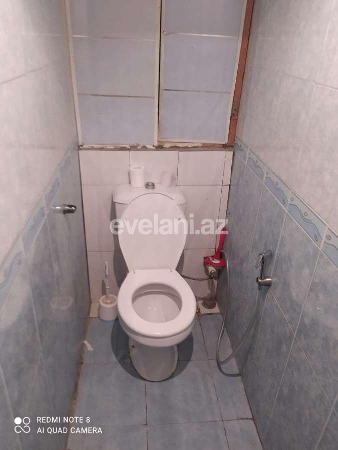 Sale, old building, 4 room, 100 m², Bakikhanov d.