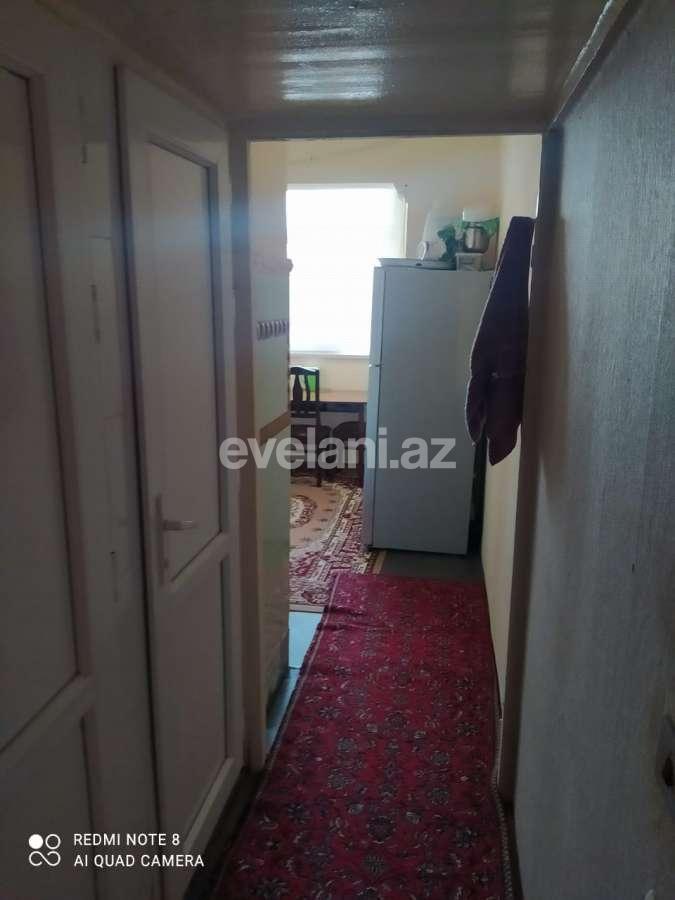 Sale, old building, 4 room, 100 m², Bakikhanov d.