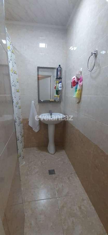 Satılır, köhnə tikili, 3 otaqlı, 65.9 m², 7-ci mikrorayon q.