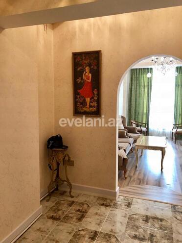 Rent, new building, 2 room, 60 m², Inshaatchilar m.