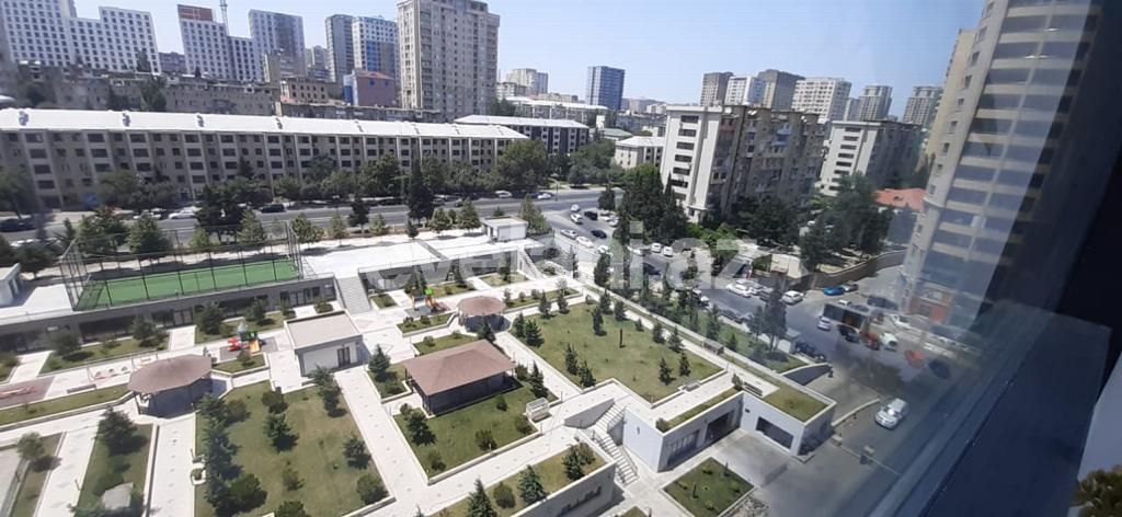 Продаётся, новостройка, 4-комнаты, 233 m², Элмляр Академиясы m.