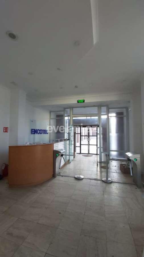 Rent, office, 6 room, 600 m², Nasimi r.