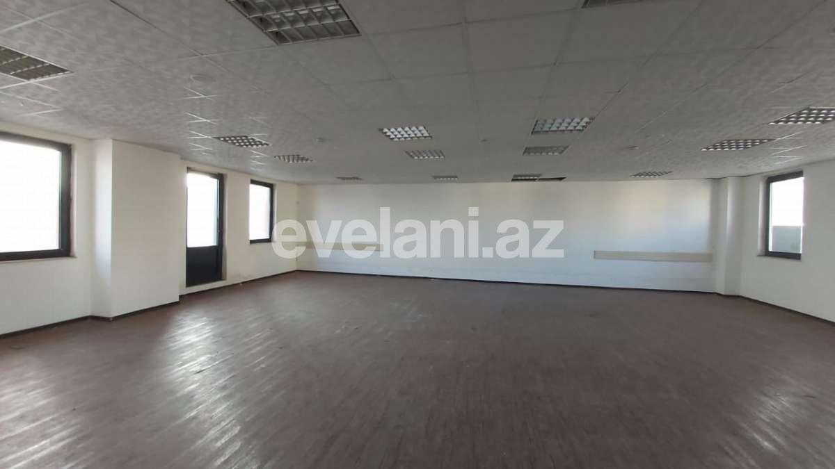 Rent, office, 6 room, 600 m², Nasimi r.