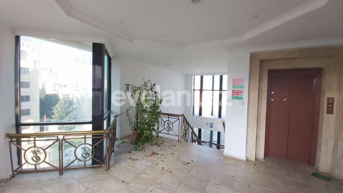 Rent, office, 6 room, 600 m², Nasimi r.