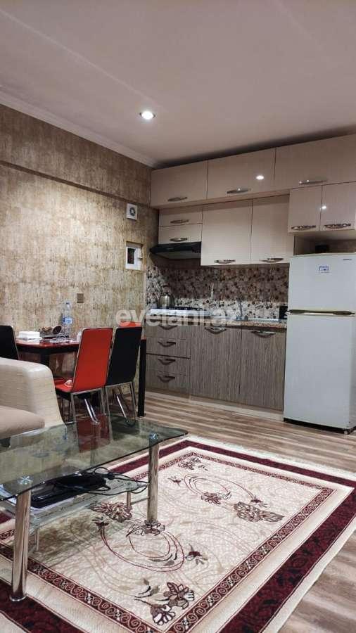 Kirayə verilir, yeni tikili, 1 otaqlı, 20 m², Elmlər Akademiyası m.
