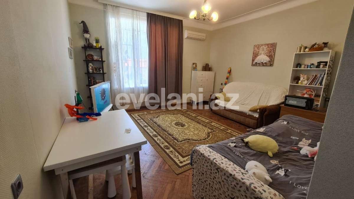 Satılır, köhnə tikili, 2 otaqlı, 52.6 m², Nəsimi r.