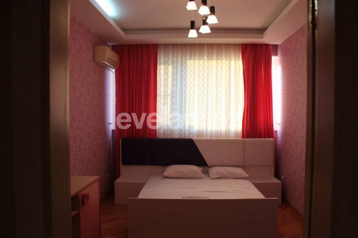 Satılır, yeni tikili, 5 otaqlı, 350 m², Nizami m.