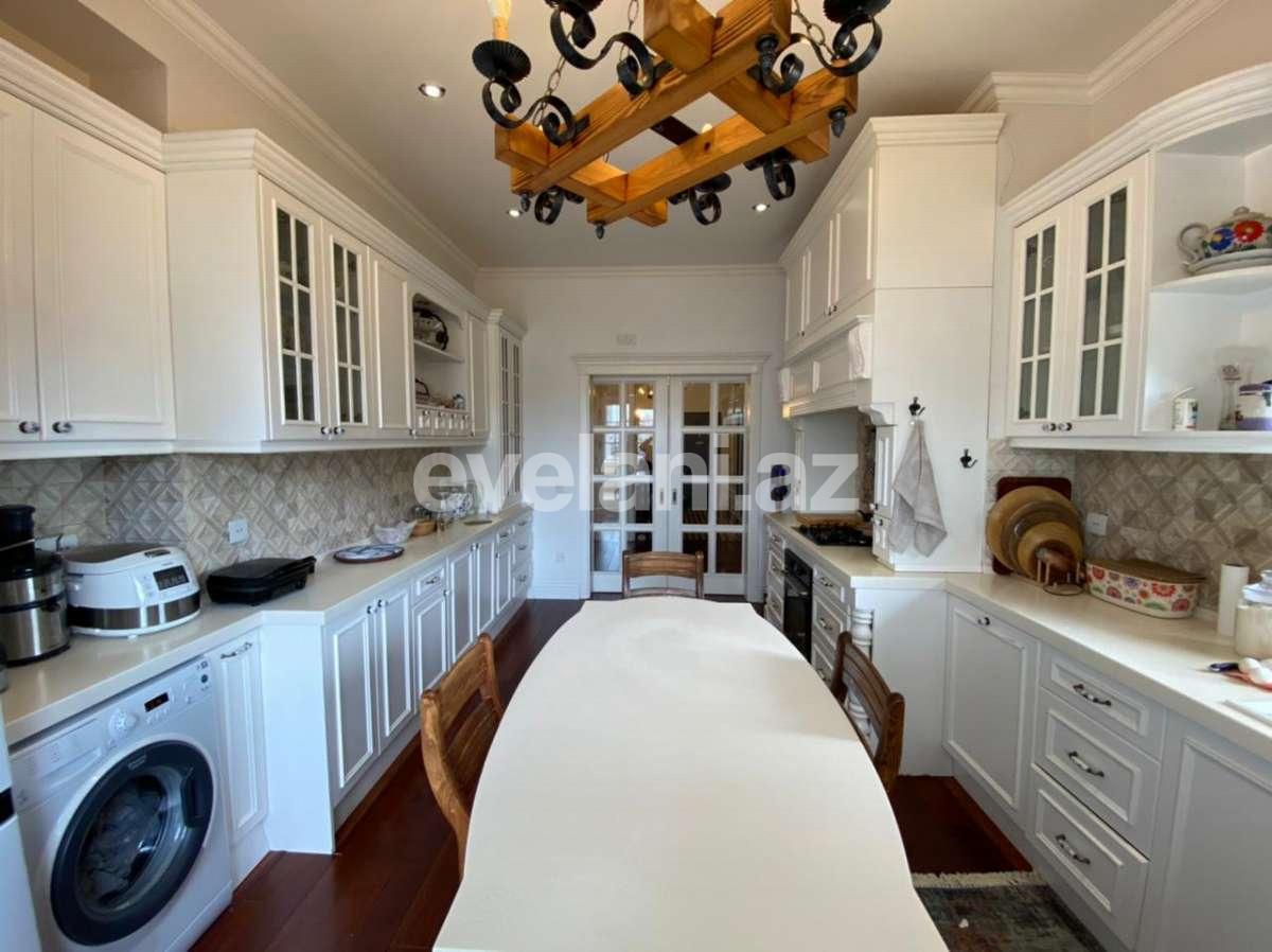 Sale, new building, 4 room, 220 m², Nasimi r.