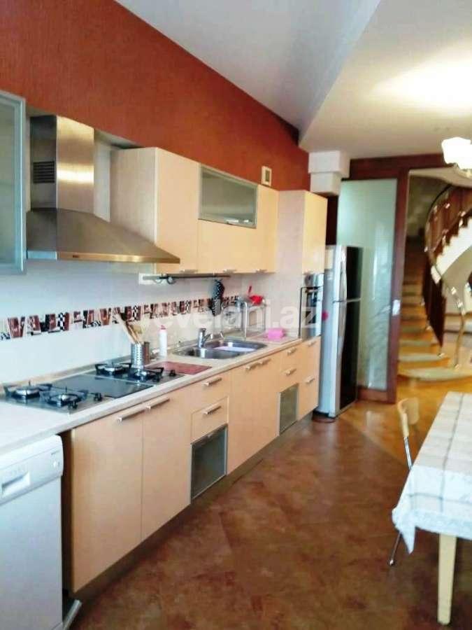 Rent, new building, 4 room, 360 m², Icheri Sheher m.