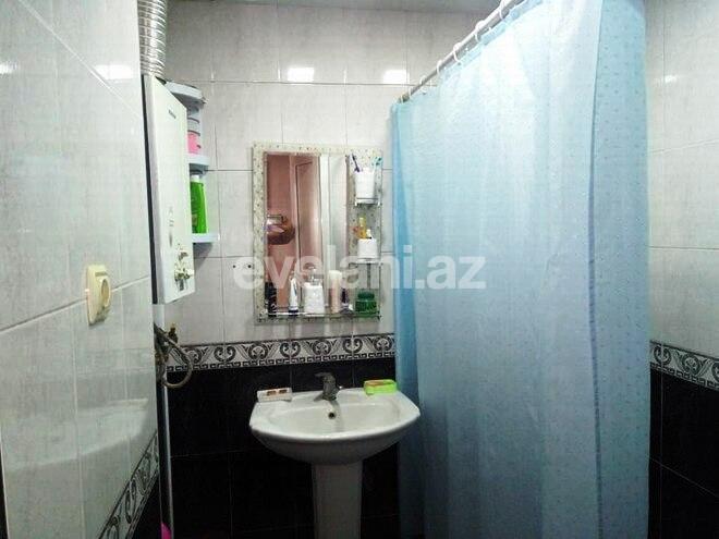 Sale, old building, 5 room, 100 m², Yeni Guneshli d.