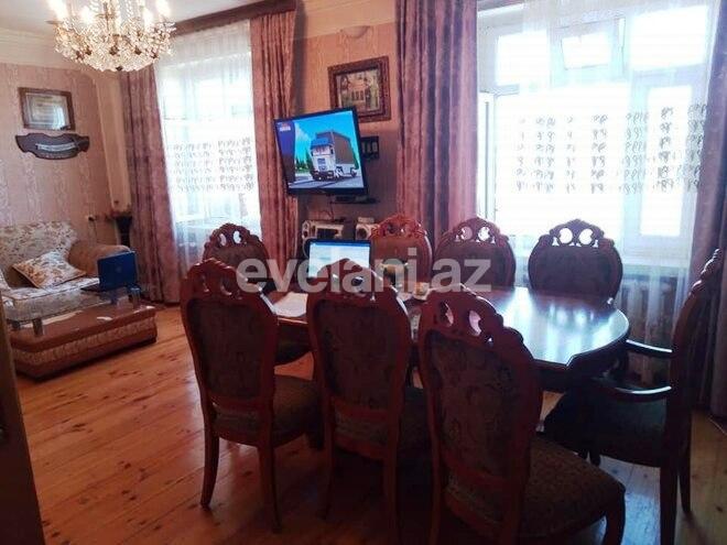 Sale, old building, 5 room, 100 m², Yeni Guneshli d.