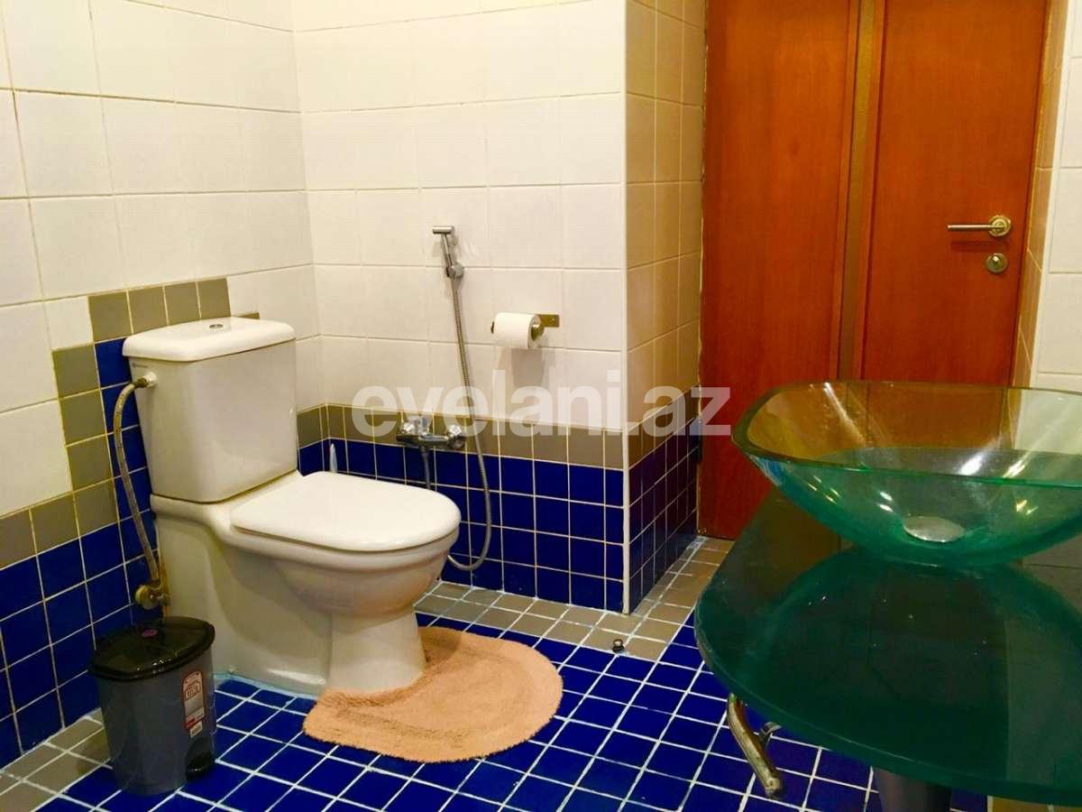 Rent, old building, 3 room, 110 m², Sabail r.