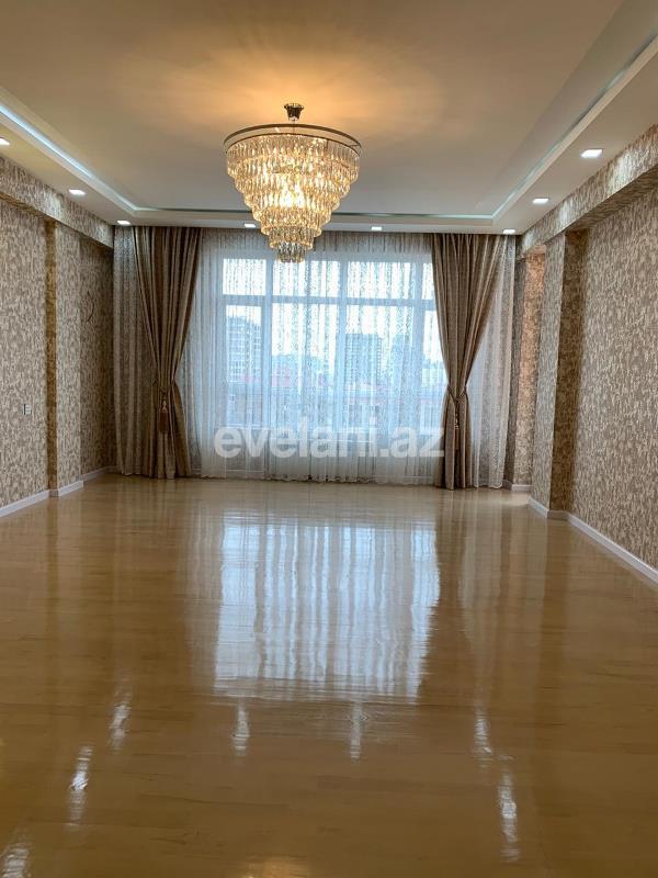 Продаётся, новостройка, 3-комнаты, 130 m², Шах Исмаил Хатаи m.