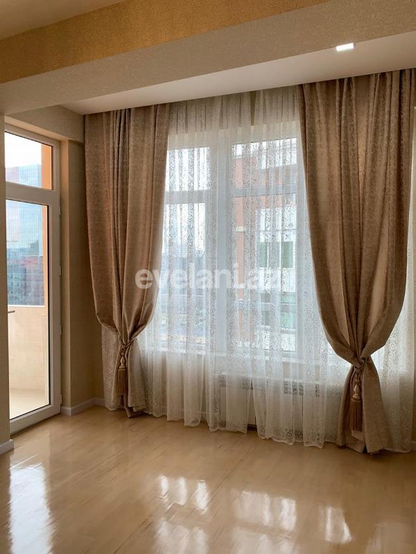 Продаётся, новостройка, 3-комнаты, 130 m², Шах Исмаил Хатаи m.