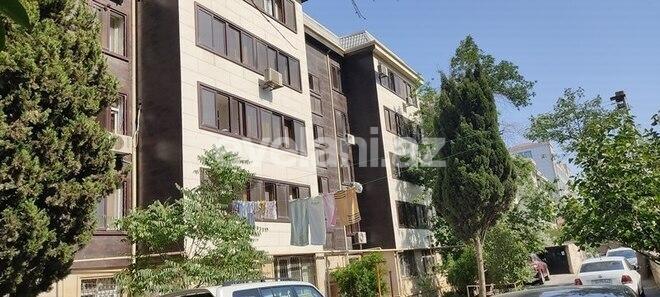 Продаётся, вторичка, 3-комнаты, 75 m², Элмляр Академиясы m.