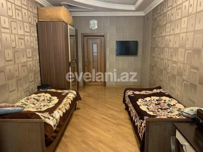 Продаётся, новостройка, 4-комнаты, 175 m², Иншаатчылар m.