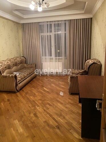 Satılır, yeni tikili, 3 otaqlı, 90 m², 3-cü mikrorayon q.