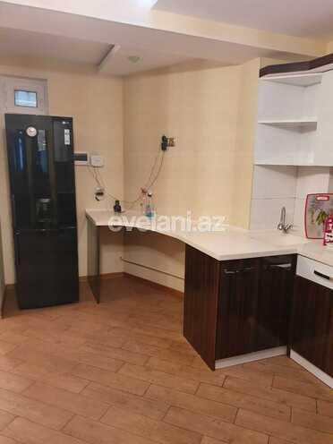 Sale, old building, 3 room, 107 m², Elmlar Akademiyası m.