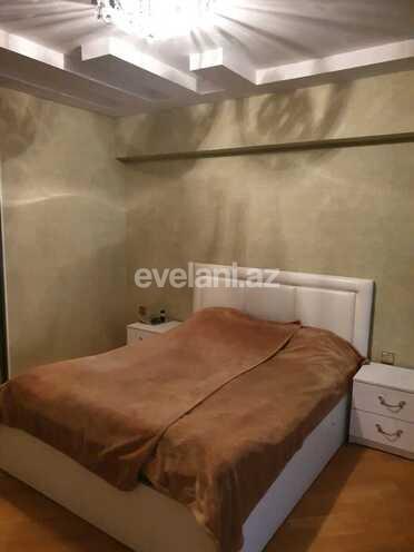 Sale, old building, 3 room, 107 m², Elmlar Akademiyası m.