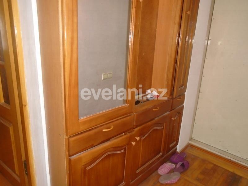 Rent, old building, 2 room, 80 m², Elmlar Akademiyası m.