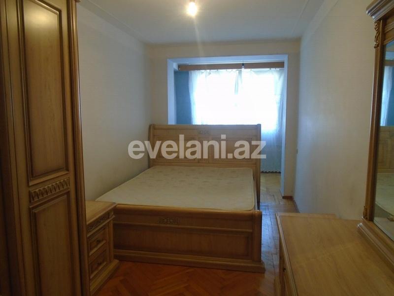 Rent, old building, 2 room, 80 m², Elmlar Akademiyası m.