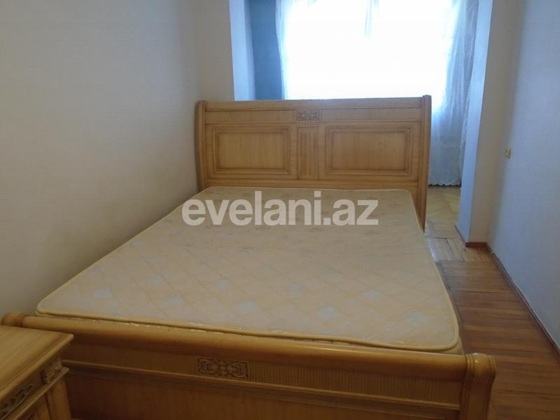 Rent, old building, 2 room, 80 m², Elmlar Akademiyası m.