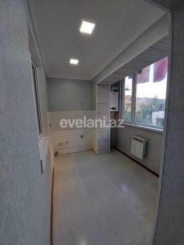 Sale, old building, 2 room, 60 m², Bakikhanov d.