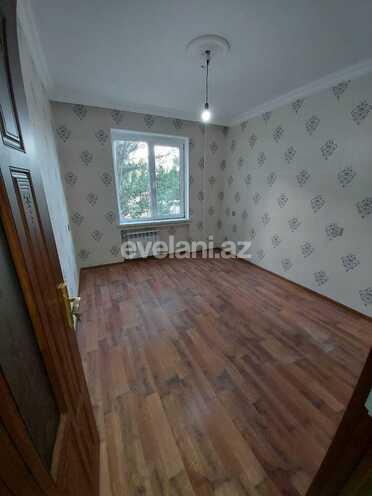 Sale, old building, 2 room, 60 m², Bakikhanov d.