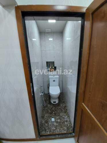 Sale, old building, 2 room, 60 m², Bakikhanov d.