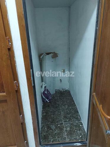 Sale, old building, 2 room, 60 m², Bakikhanov d.