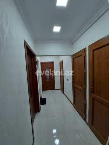 Sale, old building, 2 room, 60 m², Bakikhanov d.