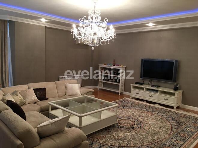 Продаётся, новостройка, 4-комнаты, 350 m², 28 мая m.