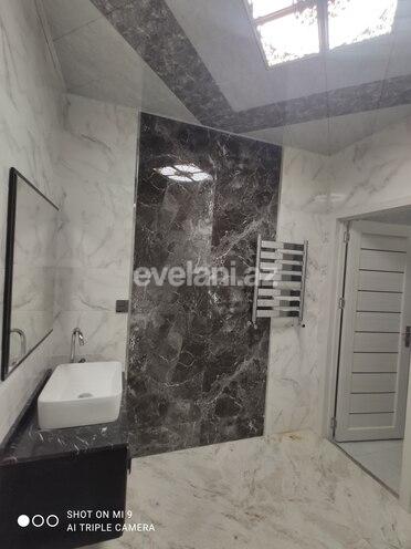 Продаётся, новостройка, 2-комнаты, 65 m², 8-й микрорайон p.