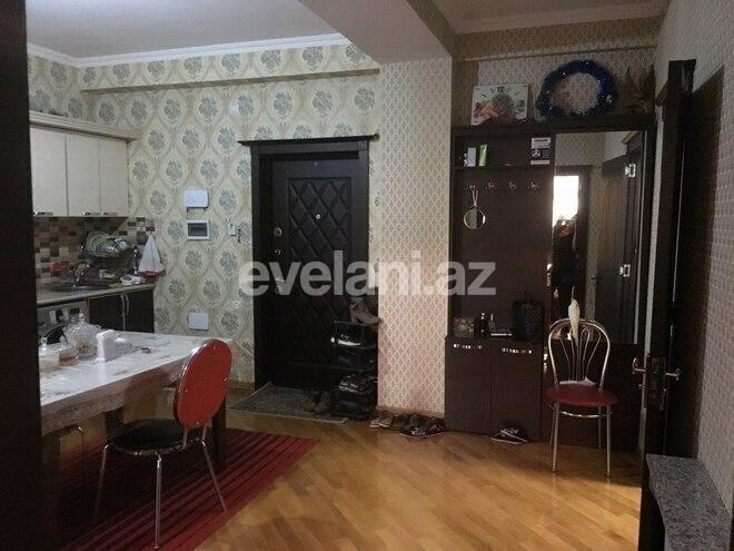 Satılır, yeni tikili, 2 otaqlı, 68 m², İnşaatçılar m.