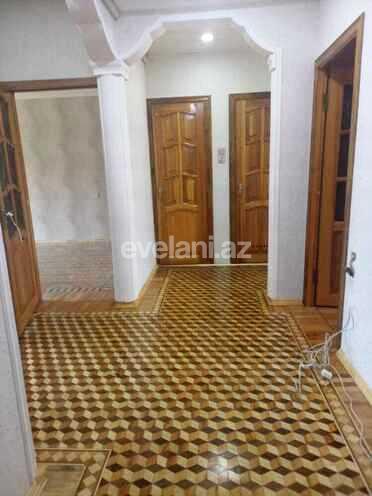 Продаётся, вторичка, 3-комнаты, 68 m², Бакиханова p.