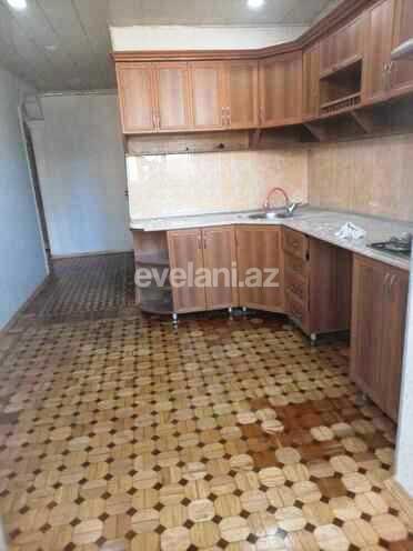 Продаётся, вторичка, 3-комнаты, 68 m², Бакиханова p.