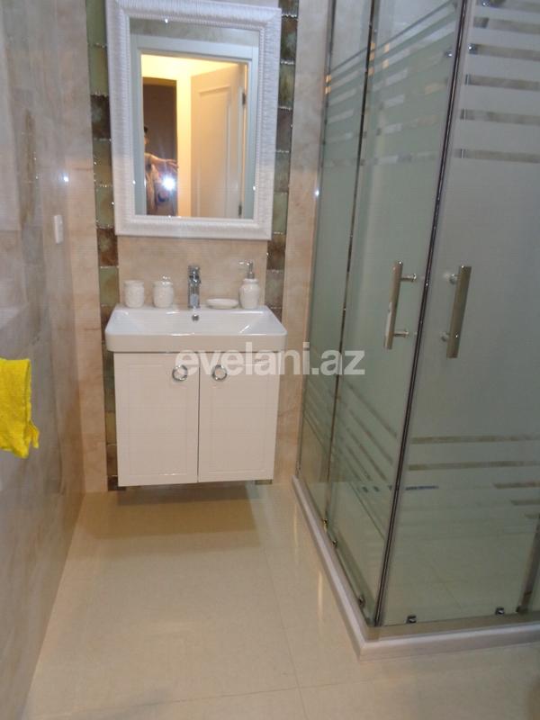 Satılır, yeni tikili, 3 otaqlı, 145 m², Elmlər Akademiyası m.