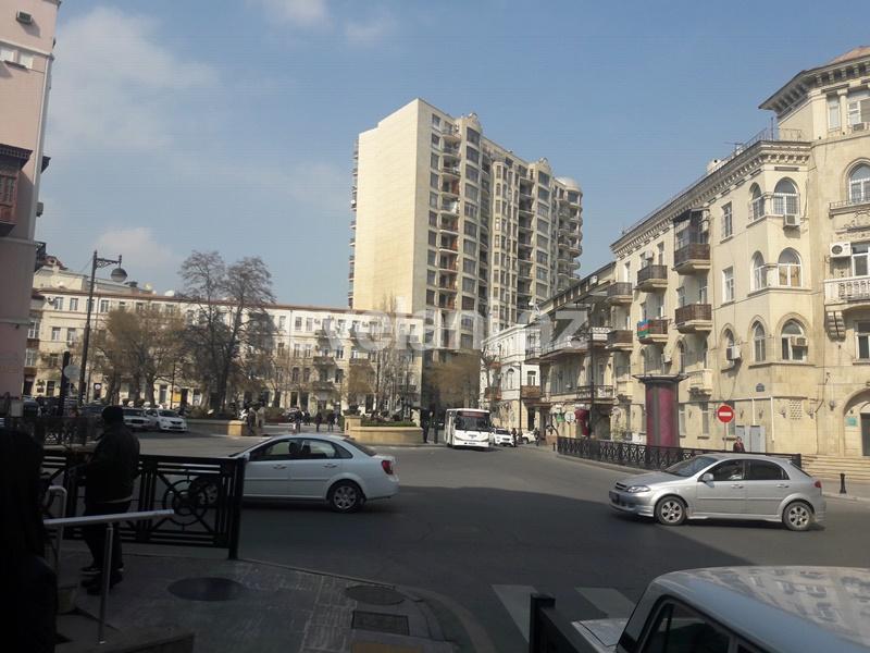 Satılır, obyekt, 450 m², İçəri Şəhər m.