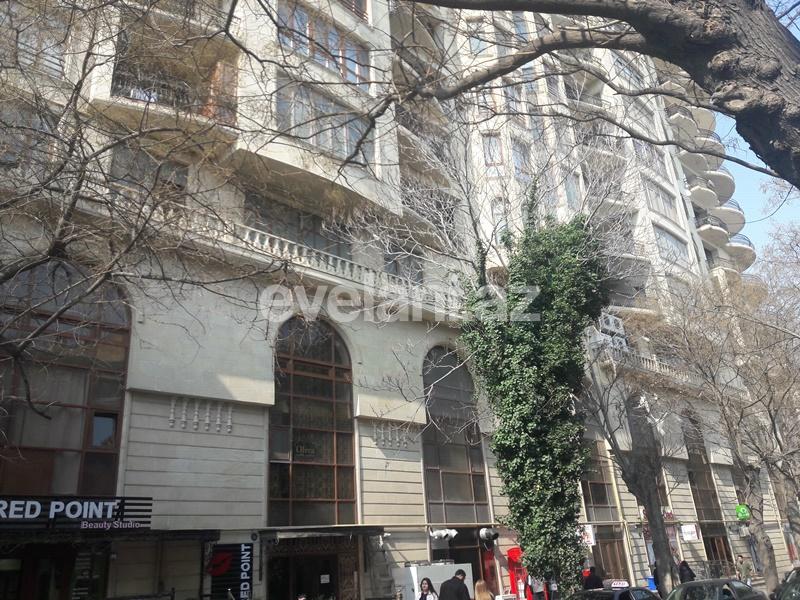 Satılır, obyekt, 450 m², İçəri Şəhər m.