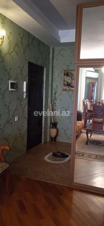 Satılır, yeni tikili, 3 otaqlı, 95 m², 8-ci mikrorayon q.