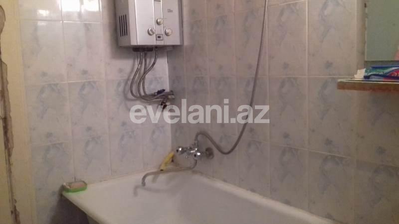 Satılır, köhnə tikili, 2 otaqlı, 55 m², Azadlıq prospekti m.