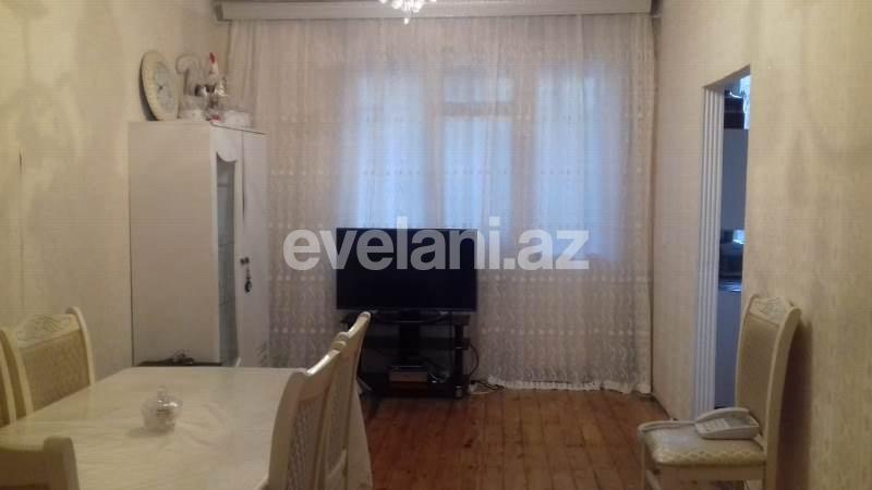 Satılır, köhnə tikili, 2 otaqlı, 55 m², Azadlıq prospekti m.