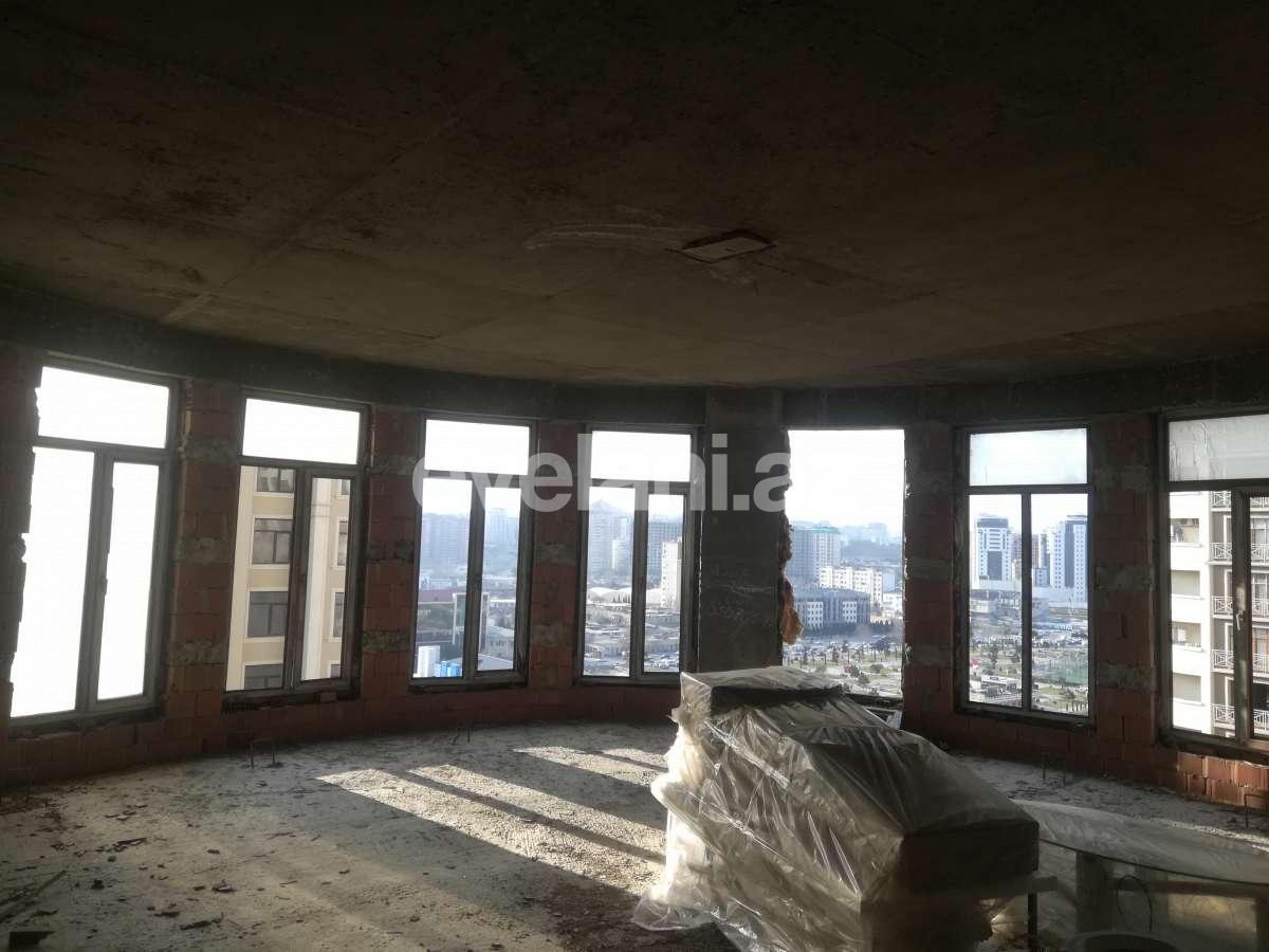 Satılır, yeni tikili, 3 otaqlı, 156 m², Şah İsmayıl Xətai m.