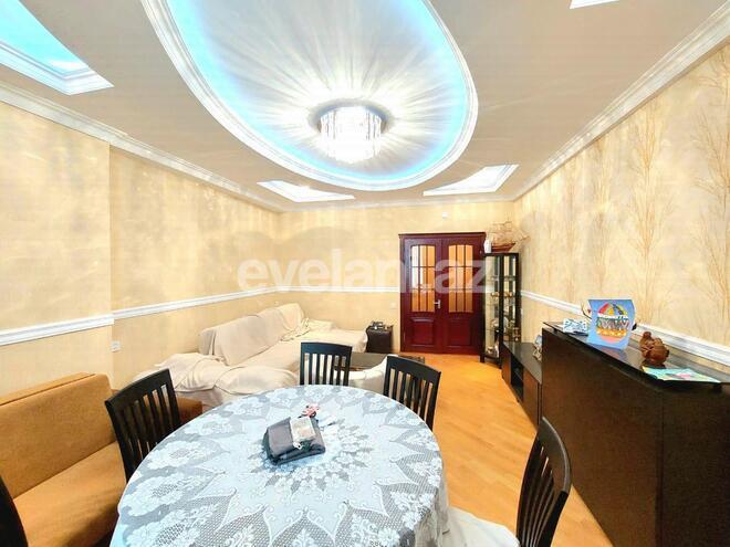 Satılır, yeni tikili, 2 otaqlı, 88 m², İnşaatçılar m.