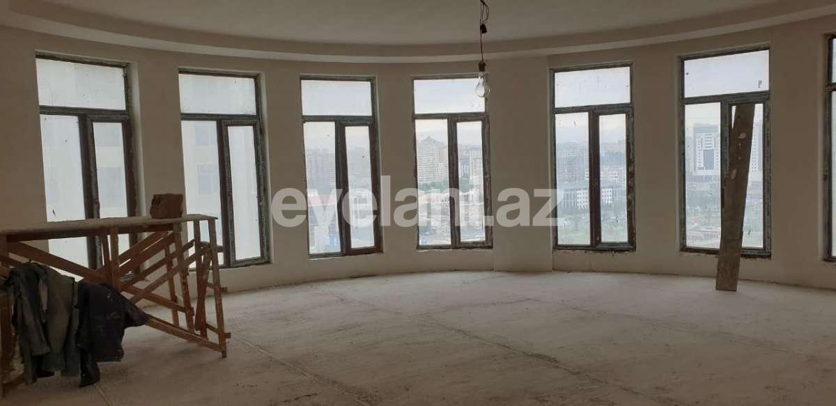 Satılır, yeni tikili, 4 otaqlı, 192 m², Şah İsmayıl Xətai m.
