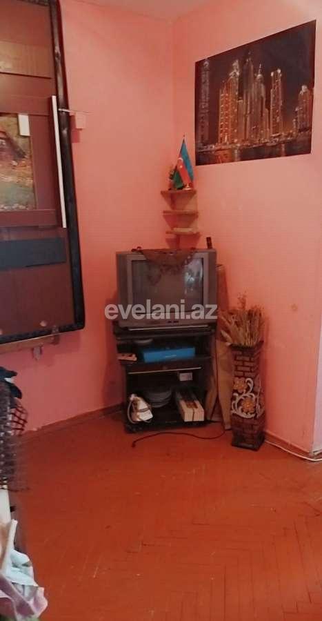 Satılır, köhnə tikili, 2 otaqlı, 31 m², Elmlər Akademiyası m.