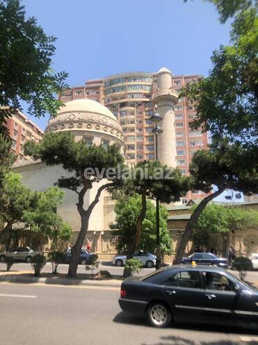 Продаётся, новостройка, 4-комнаты, 138 m², 28 мая m.