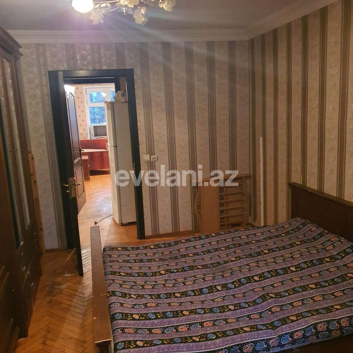 Satılır, köhnə tikili, 3 otaqlı, 65 m², İnşaatçılar m.
