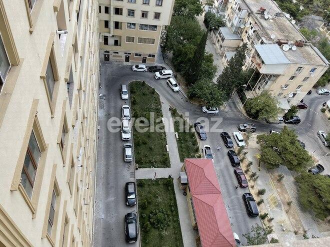 Satılır, yeni tikili, 2 otaqlı, 66 m², İnşaatçılar m.