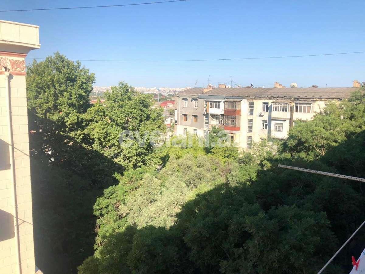 Sale, old building, 3 room, 70 m², Nariman Narimanov m.